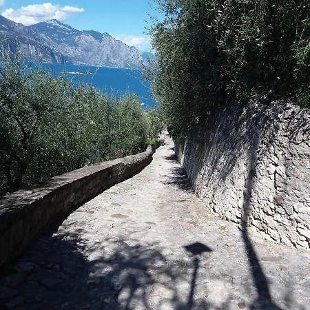 La Casa Della Luna Nel *